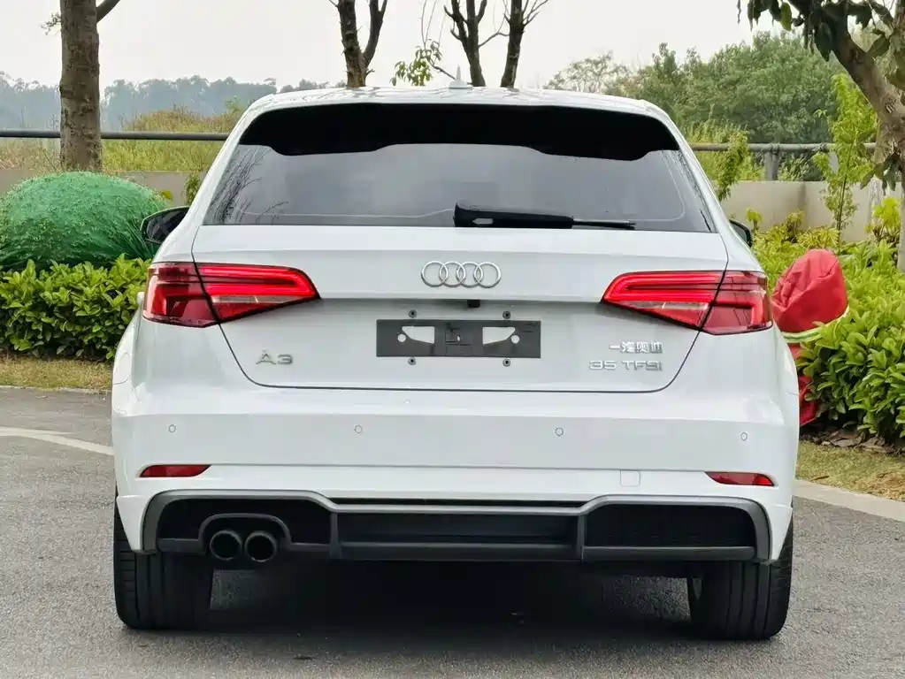 Audi A3 2018 30th anniversary model Sportback 35 TFSI fashionable model купить на сайте DeffCars