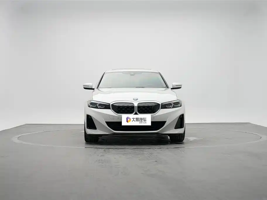 BMW i3 2022 eDrive 35 L купить на сайте DeffCars