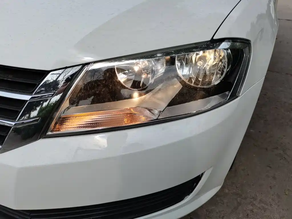Lavida 2015 1.6L automatic fashion version купить на сайте DeffCars