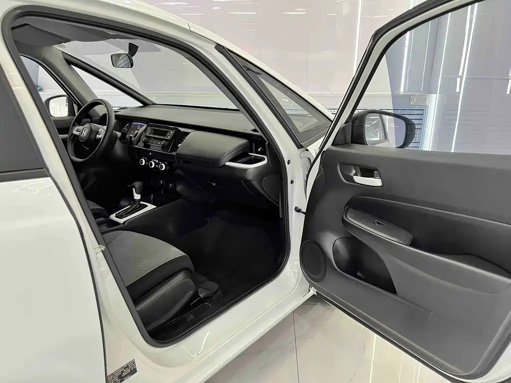 Fit 2021 1.5L CVT Trendy Edition купить на сайте DeffCars