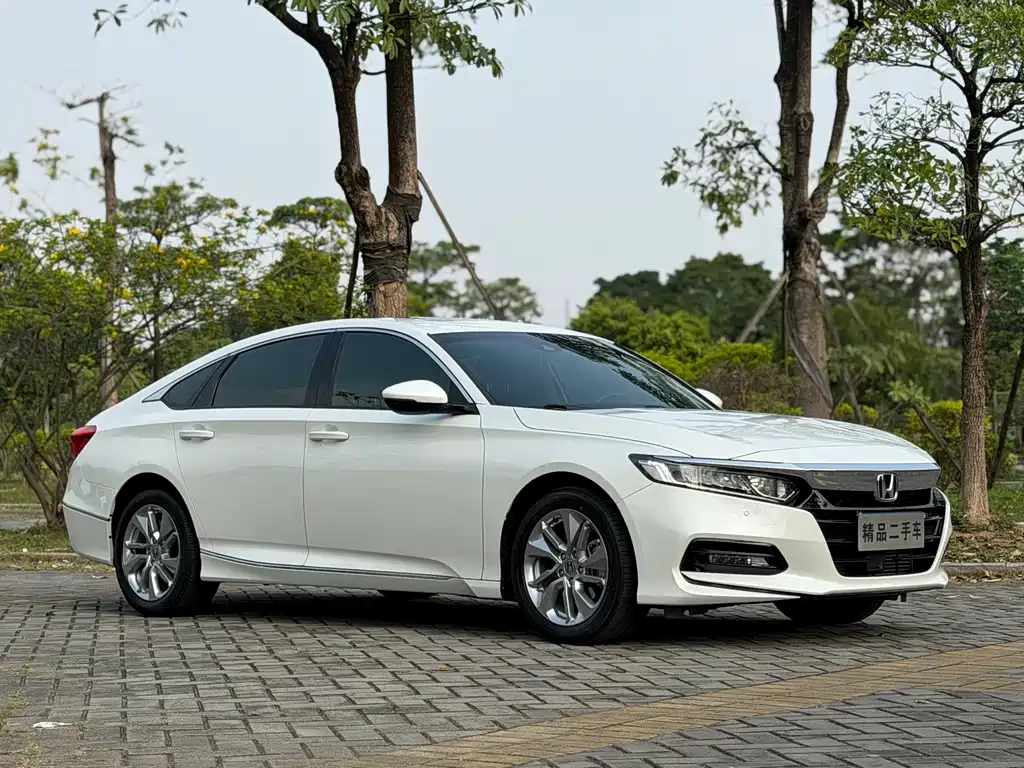 Accord 2021 260TURBO Luxury Starry Sky Limited Edition купить на сайте DeffCars