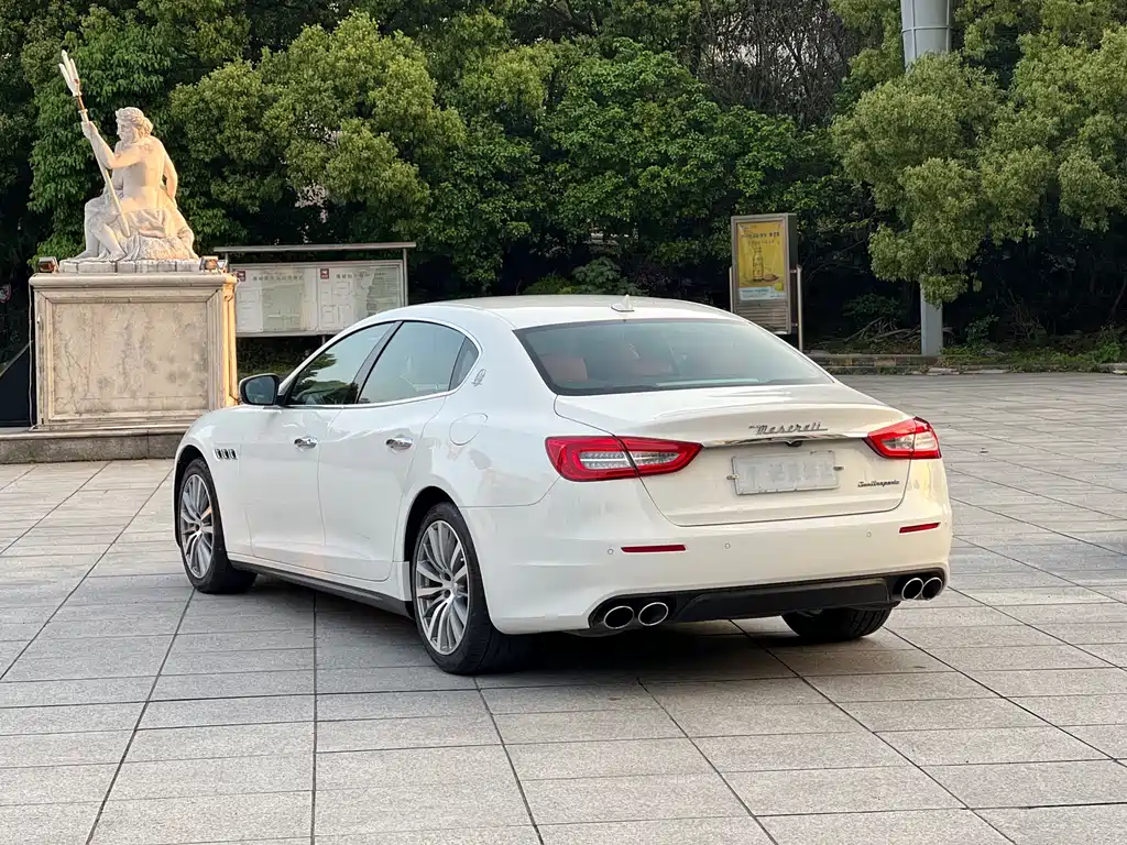 President 2018 3.0T Standard Edition купить на сайте DeffCars