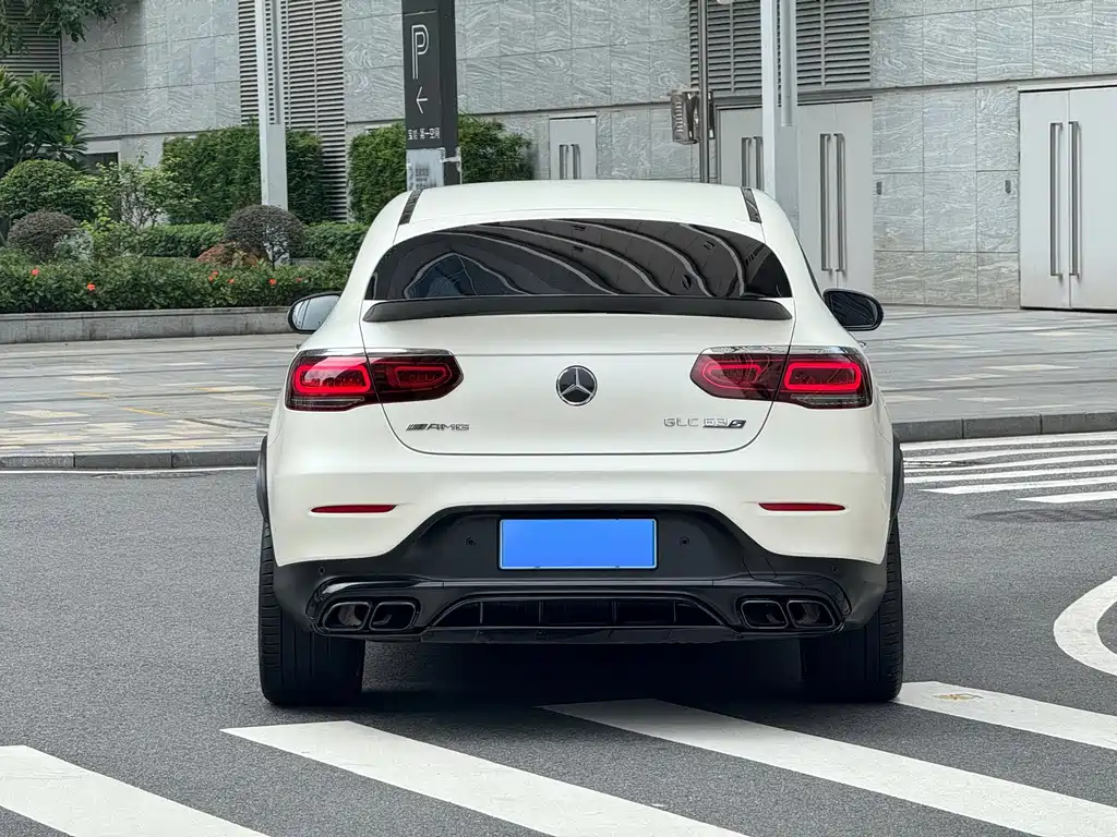 Mercedes-Benz GLC Coupe AMG 2020 AMG GLC 63 S 4MATIC+ Coupe SUV купить на сайте DeffCars