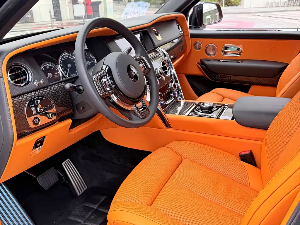 Cullinan 2018 four-seat version купить на сайте DeffCars