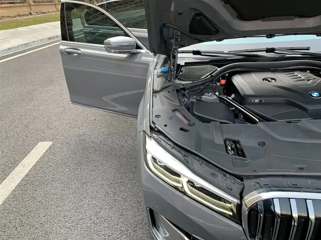 BMW 7 Series 2021 730Li Luxury Package купить на сайте DeffCars