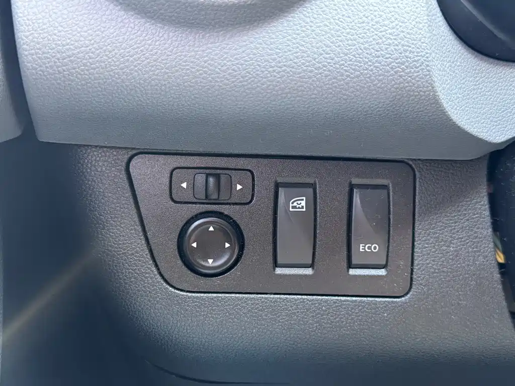 Renault eNo 2019 e smart model купить на сайте DeffCars