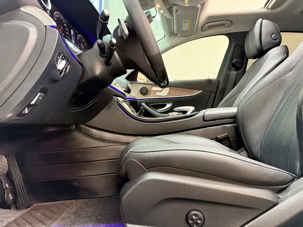 Mercedes-Benz E-Class 2016 E 300 L Fashion Model купить на сайте DeffCars