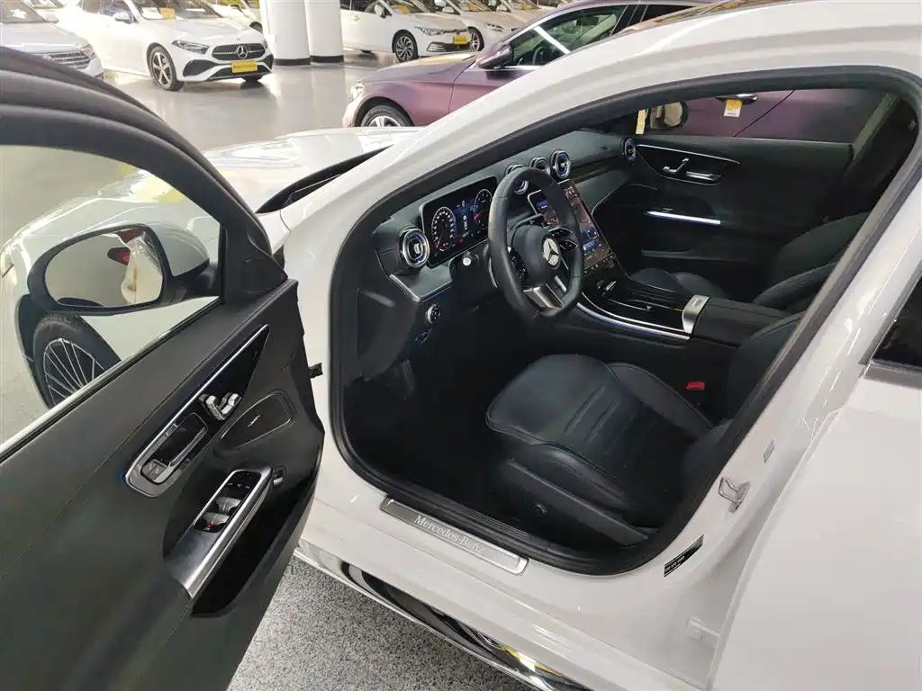 Mercedes-Benz C-Class 2023 facelift C 260 L sports version купить на сайте DeffCars