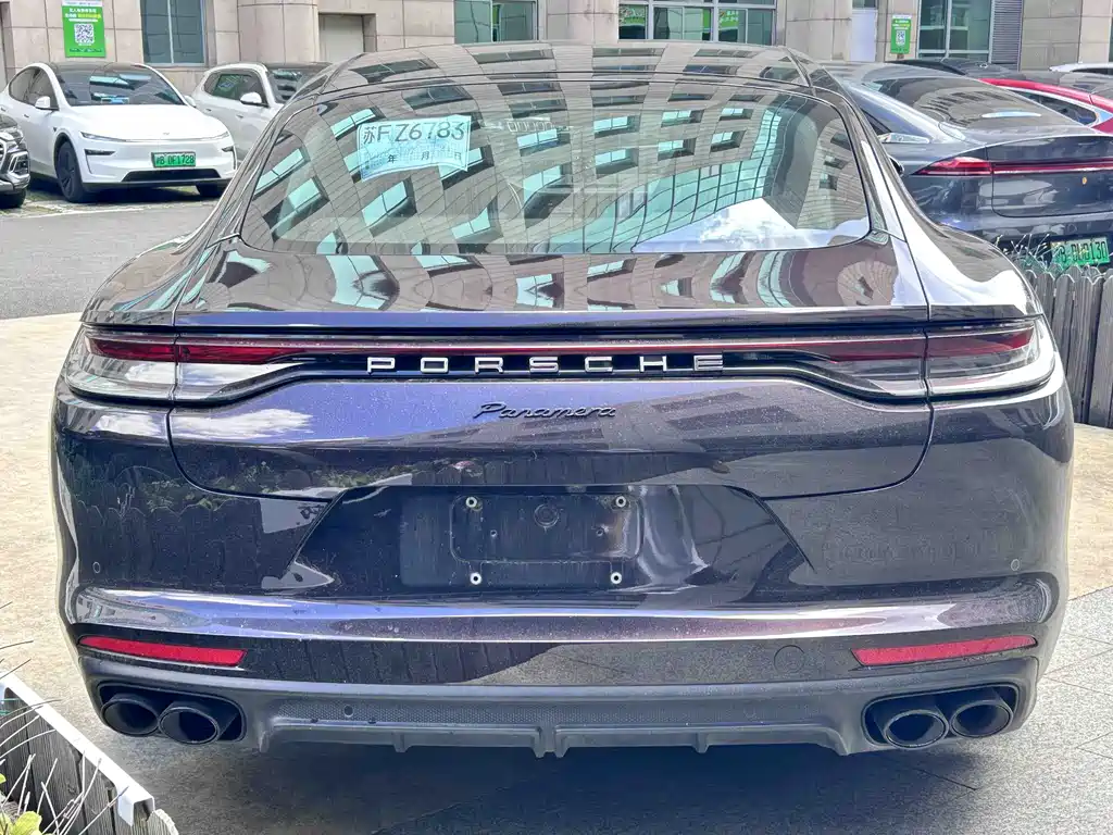 Panamera 2023 Executive Extended Edition 2.9T купить на сайте DeffCars