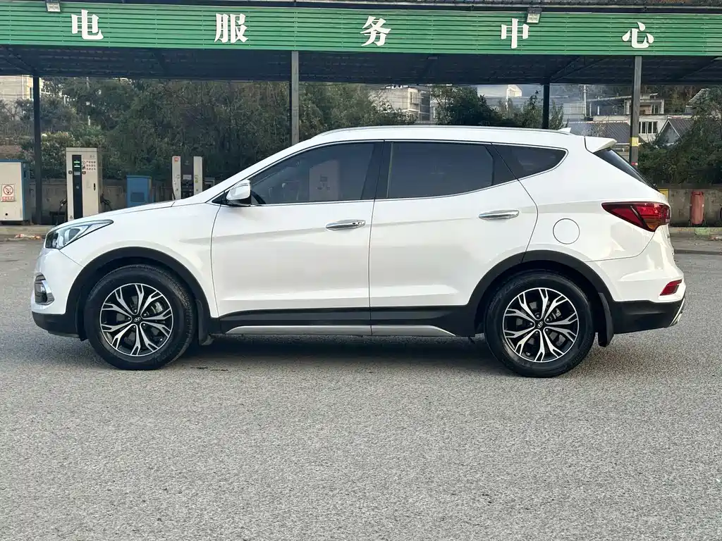 Shengda 2017 2.0T automatic four-wheel drive intelligent 7-seater купить на сайте DeffCars