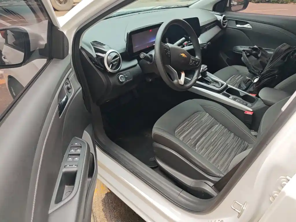 Cruze 2023 1.5L dual-clutch enjoyment version купить на сайте DeffCars