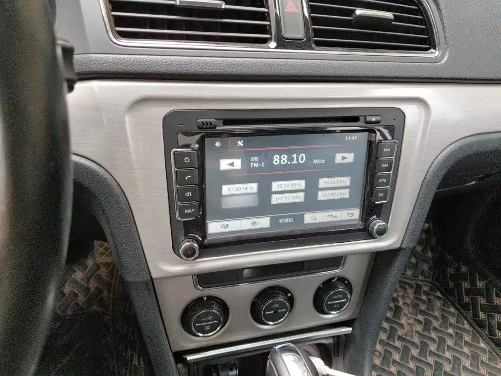 Lavida 2013 facelift 1.6L automatic luxury version купить на сайте DeffCars