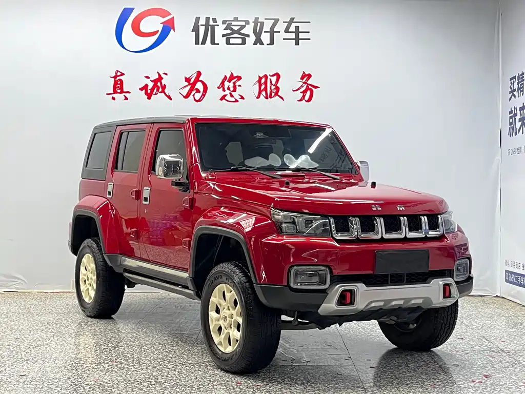 Beijing Off-Road BJ40 2018 PLUS 2.3T automatic four-wheel drive flagship version National V купить на сайте DeffCars