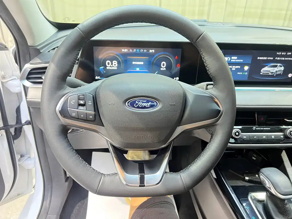 Escort 2021款 1.5L 自动铂金版 купить на сайте DeffCars