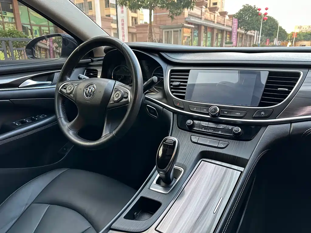 LaCrosse 2020 652T luxury model купить на сайте DeffCars