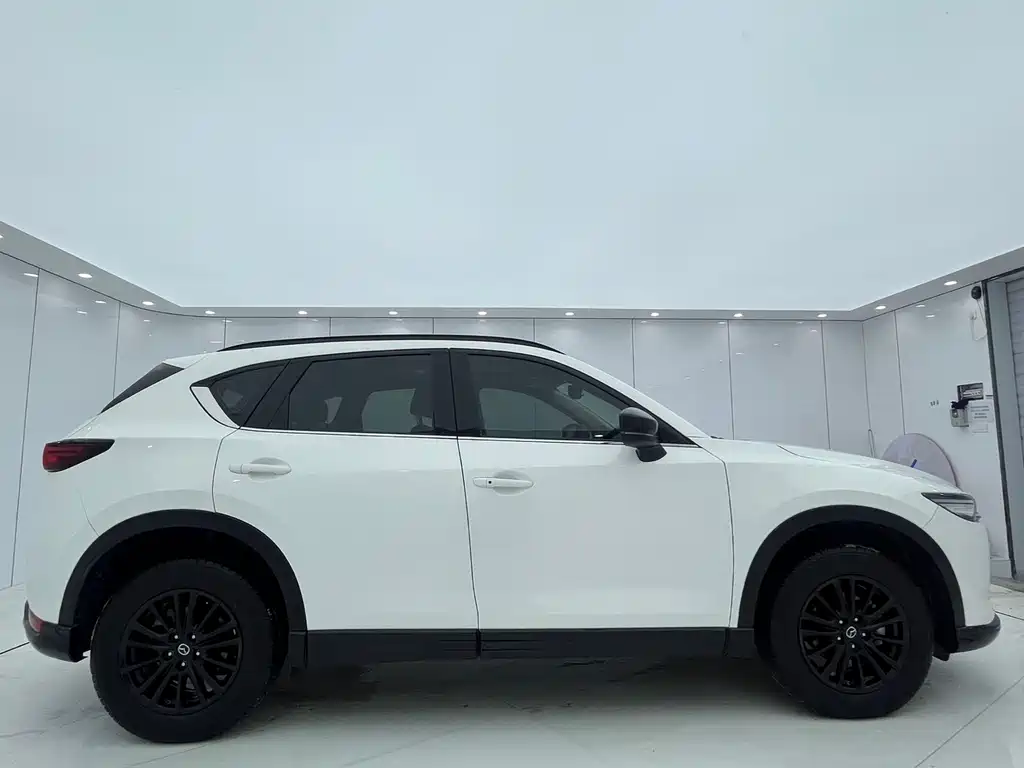 Mazda CX-5 2021 2.0L automatic two-wheel drive Black Knight купить на сайте DeffCars