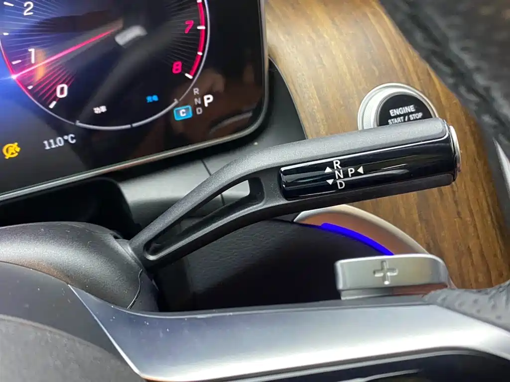 Mercedes-Benz GLC 2023 GLC 300 L 4MATIC Dynamic 5-seater купить на сайте DeffCars