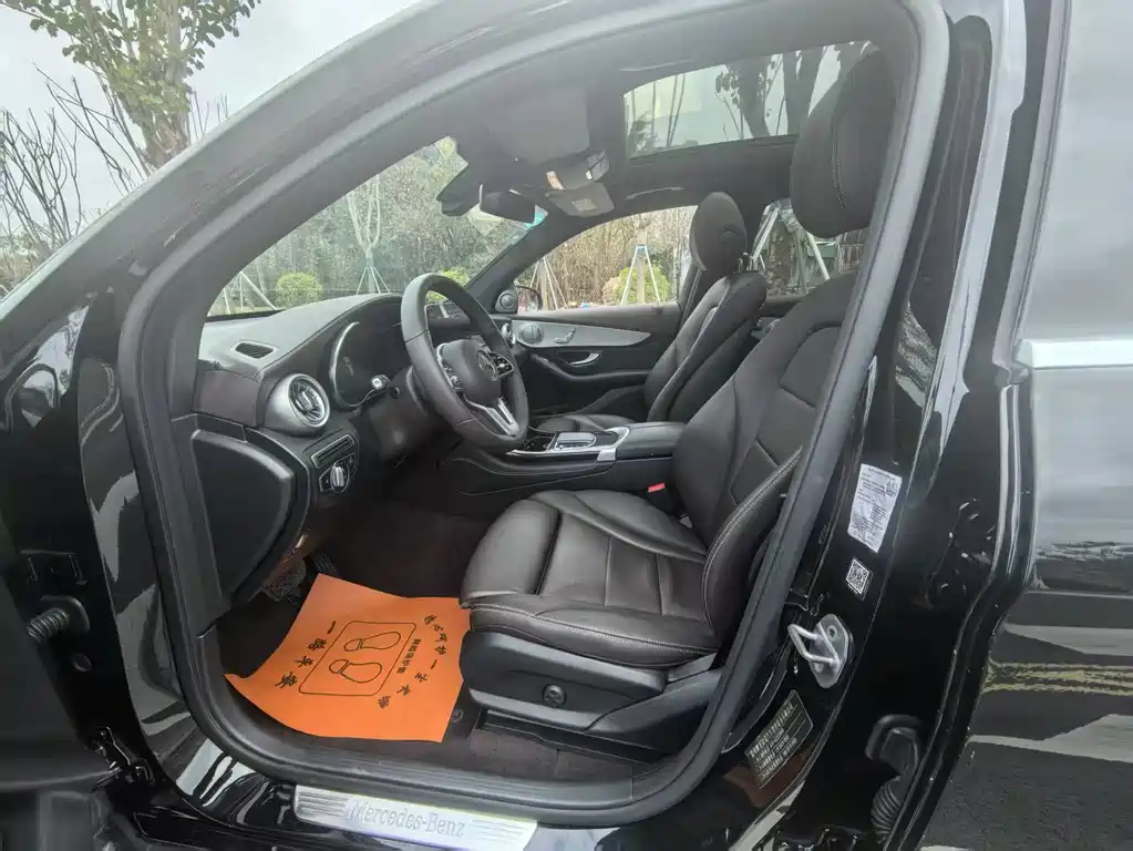 Mercedes-Benz GLC 2020 facelift GLC 260 L 4MATIC dynamic купить на сайте DeffCars