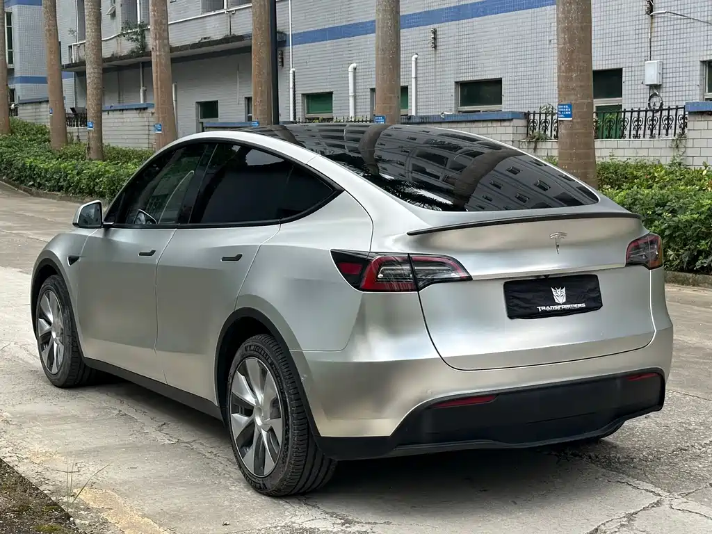 Model Y 2022 long-range all-wheel drive version купить на сайте DeffCars
