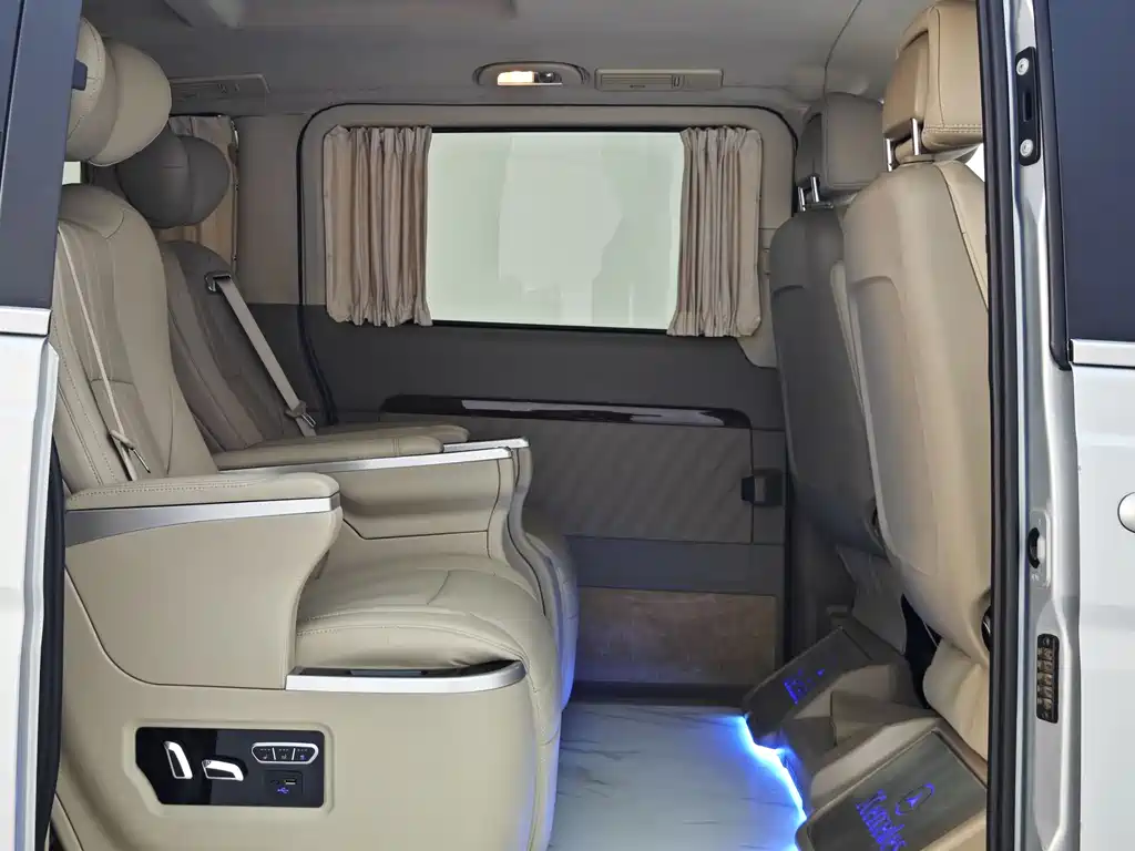 Viano 2012 2.5L Comfort Edition купить на сайте DeffCars