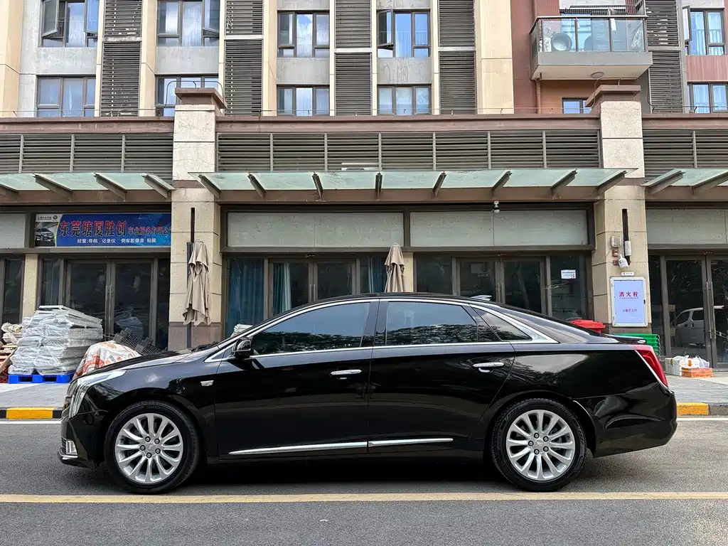 Cadillac XTS 2018 28T luxury model купить на сайте DeffCars