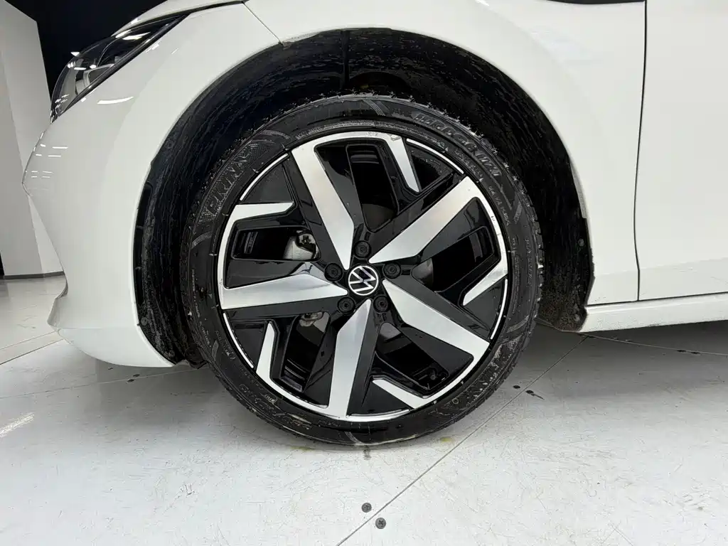 Lingdu 2022 Lingdu L 280TSI DSG Hot Edition купить на сайте DeffCars