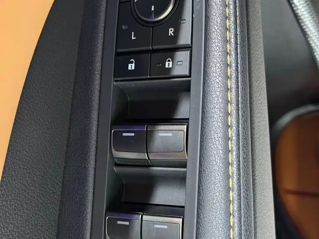 Lexus RX 2023 350h four-wheel drive premium version купить на сайте DeffCars
