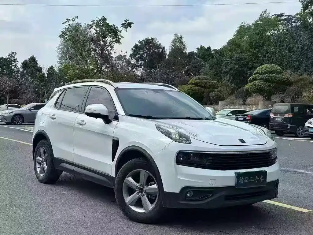 Lynk & Co 01 2019 2.0T two-wheel drive pure version, National VI купить на сайте DeffCars
