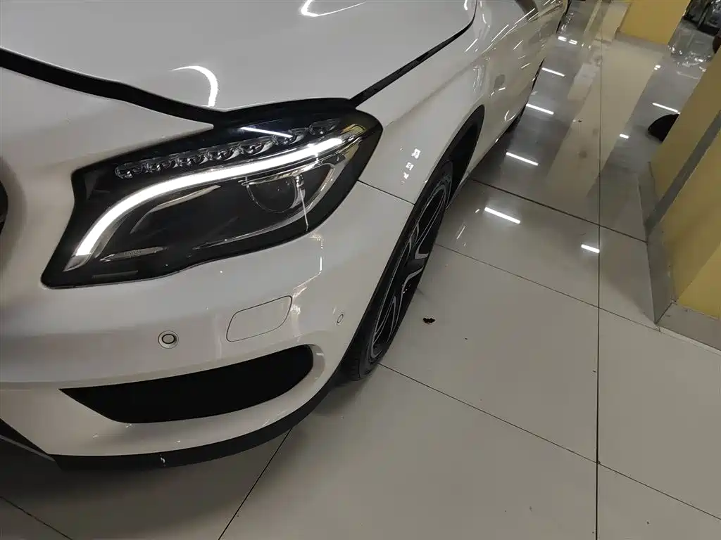 Mercedes-Benz GLA 2015 GLA 220 4MATIC luxury model купить на сайте DeffCars