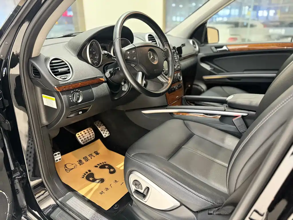 Mercedes-Benz GL Class 2008 GL 450 4MATIC Premium Model купить на сайте DeffCars