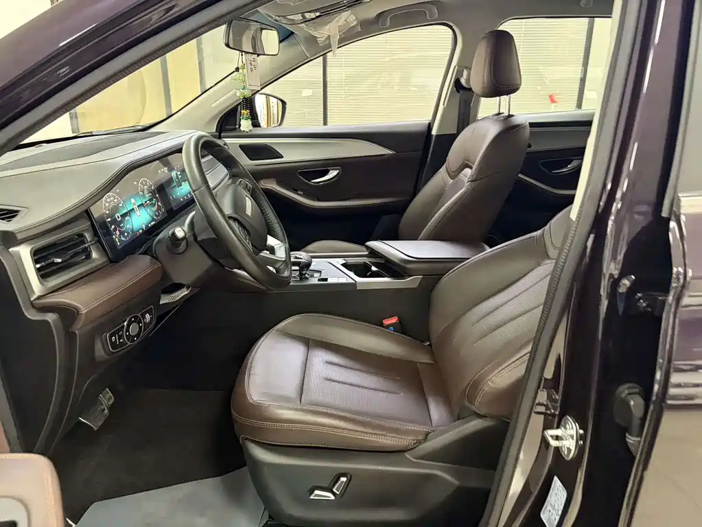 Jietu X90 PLUS 2021 1.6TD DCT villa 7 seats купить на сайте DeffCars