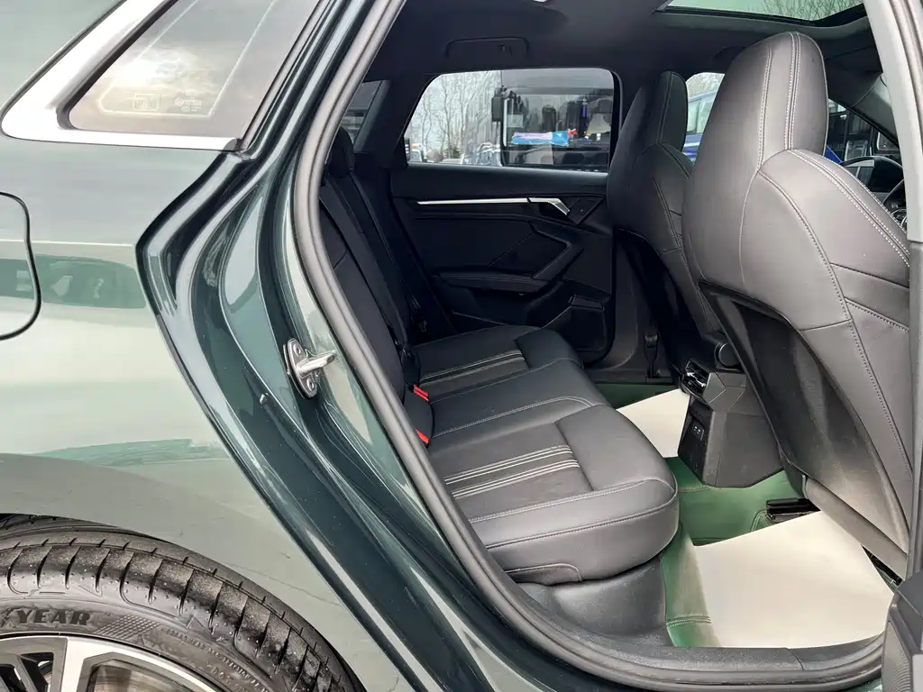 Audi A3 2024 Sportback 35 TFSI stylish and sporty купить на сайте DeffCars