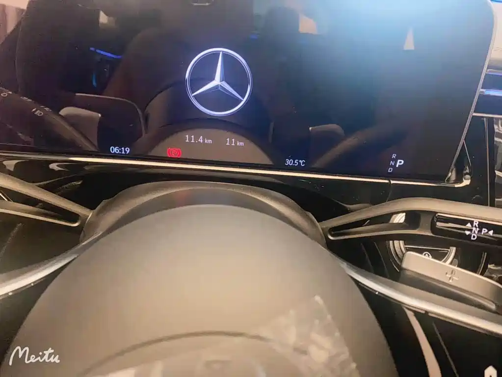 Mercedes-Benz E-Class 2026 E 300 L Luxury Model купить на сайте DeffCars