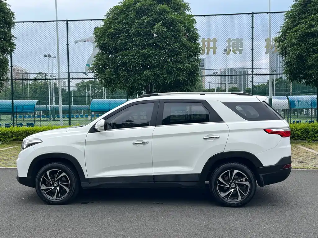 Fengguang S560 2018 1.8L CVT urban model 7 seats купить на сайте DeffCars