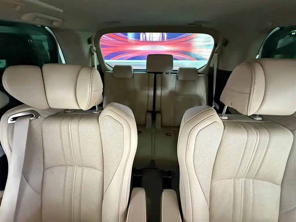Wilfa 2021 Crown Dual Engine 2.5L HV Premium Edition купить на сайте DeffCars