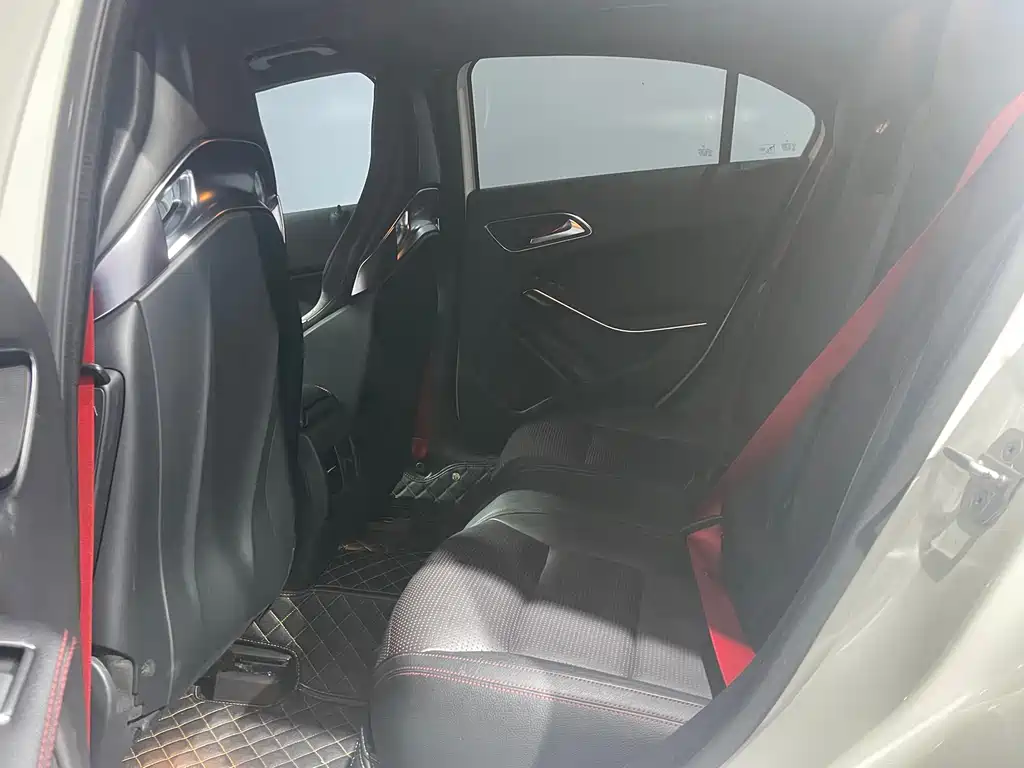 Mercedes A-Class AMG Import 2017 A45 4MATIC купить на сайте DeffCars