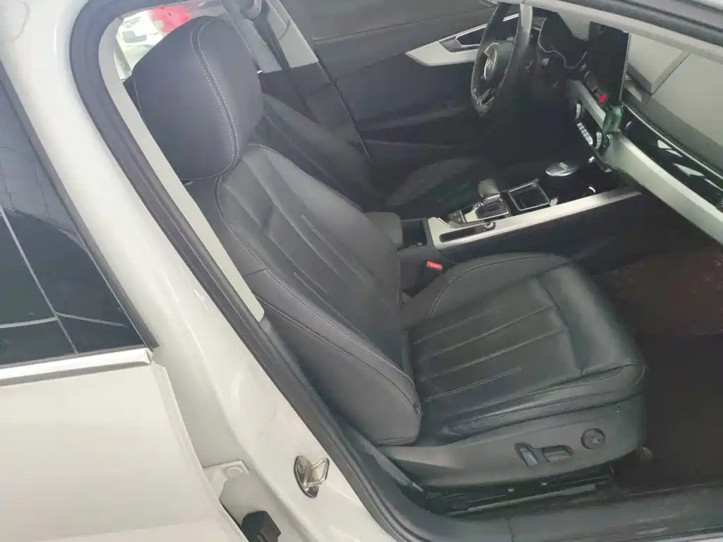 Audi A4L 2020 40 TFSI luxury and elegant model купить на сайте DeffCars
