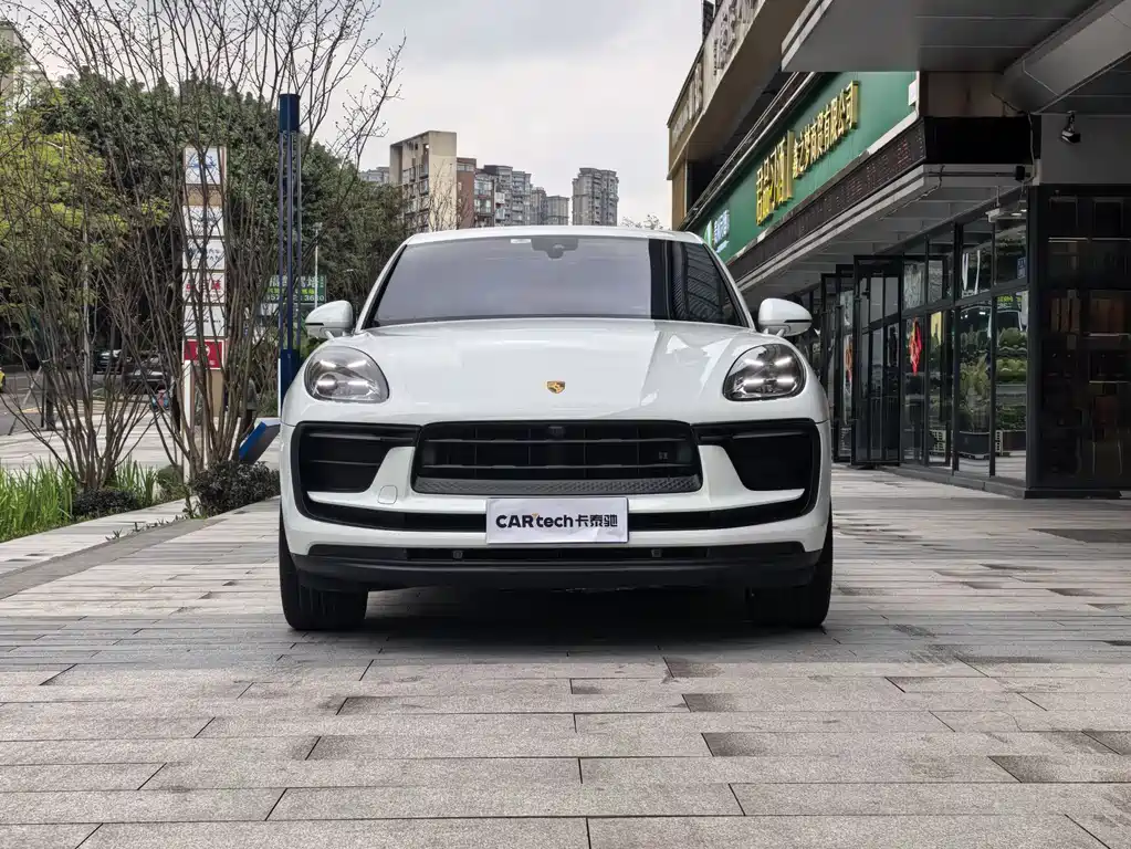 Macan 2022 Macan T 2.0T купить на сайте DeffCars