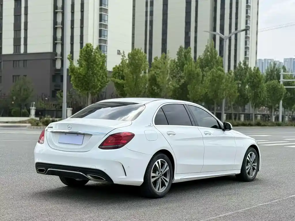 Mercedes-Benz C-Class 2019 C 180 L Fashionable Sports Edition купить на сайте DeffCars