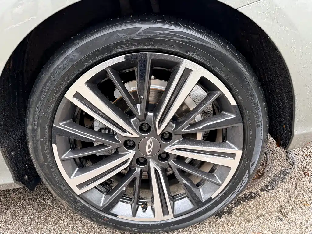 Arrizo 8 2022 model 1.6T DCT Yi купить на сайте DeffCars