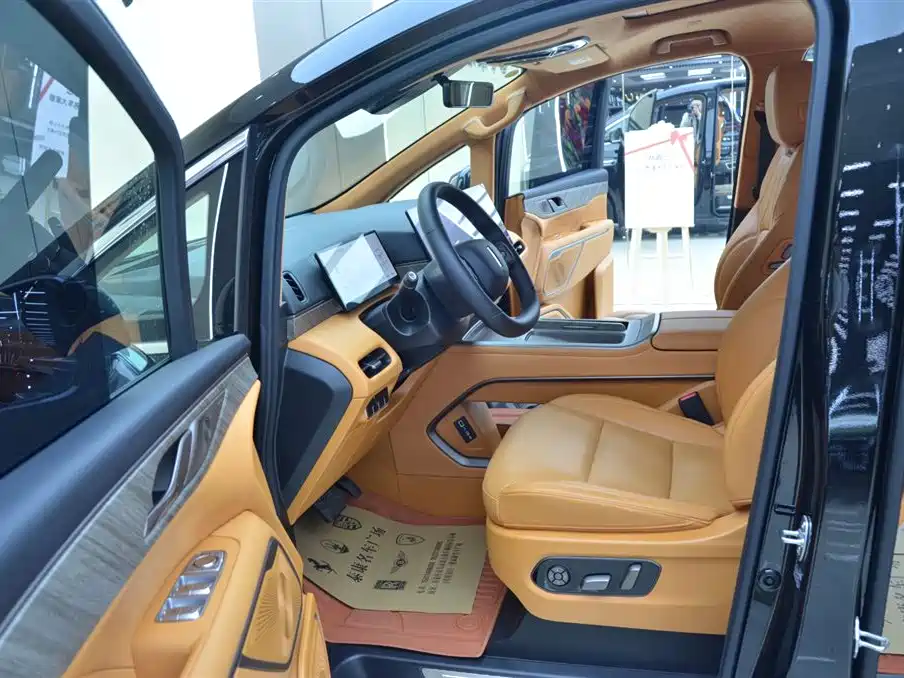 Weipai Alpine 2025 model 4WD Alpine 8 купить на сайте DeffCars
