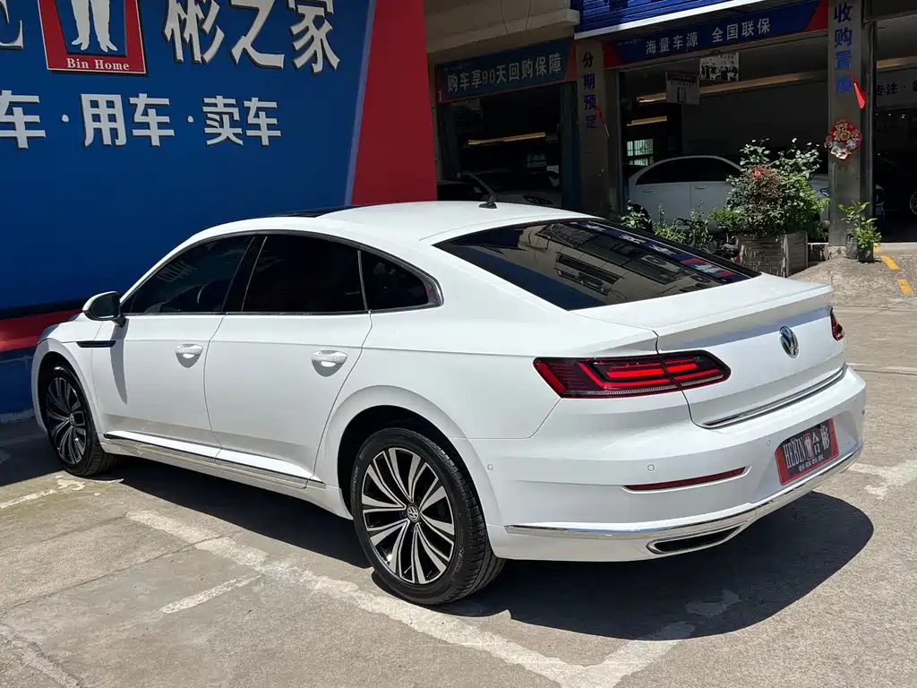 FAW-Volkswagen CC 2020 330TSI Charming Edition National VI купить на сайте DeffCars
