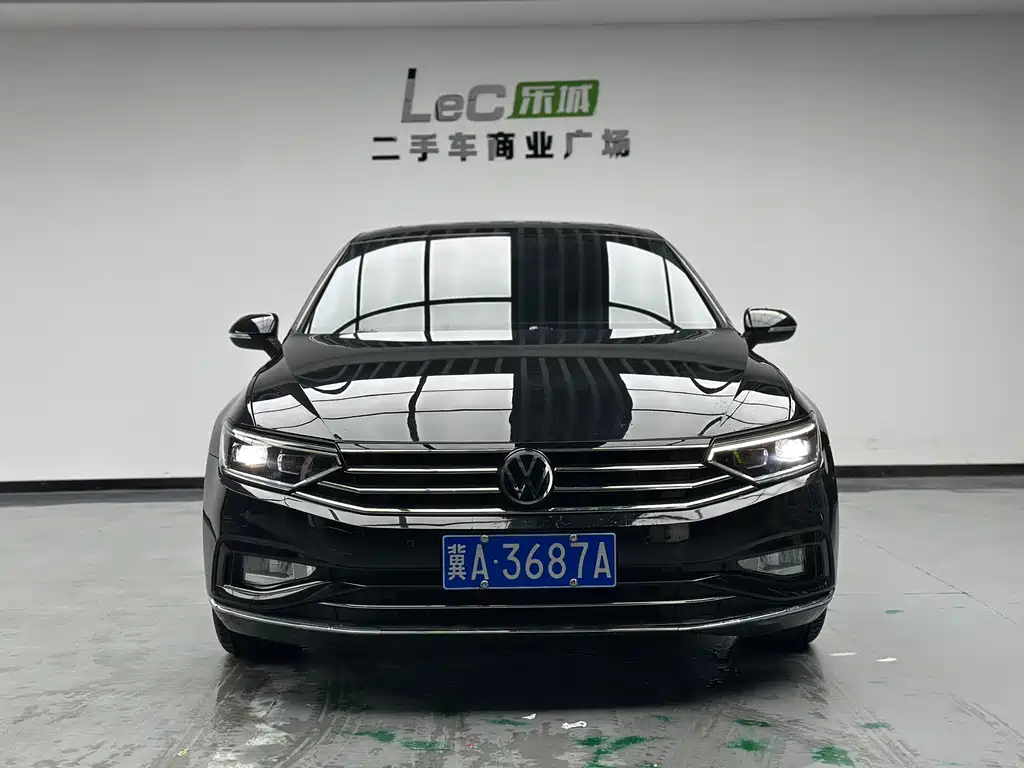 Magotan 2020 330TSI DSG leading model купить на сайте DeffCars