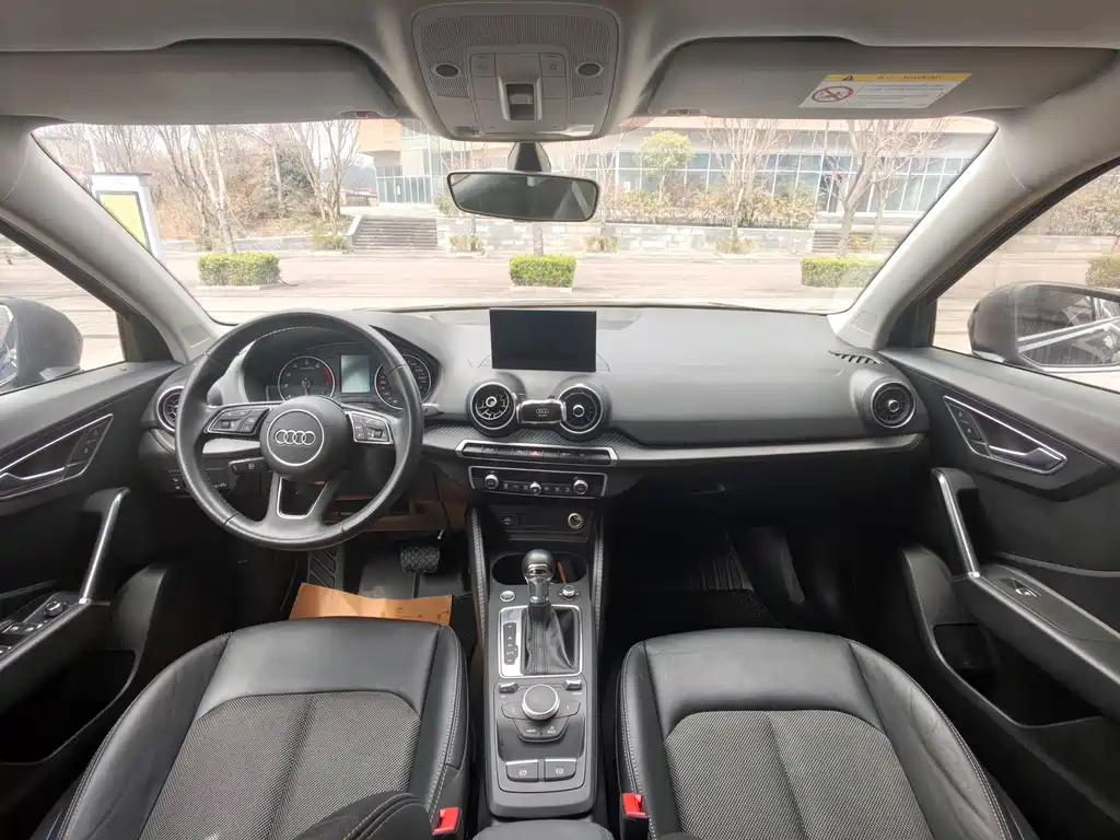 Audi Q2L 2020 35 TFSI fashionable and dynamic купить на сайте DeffCars