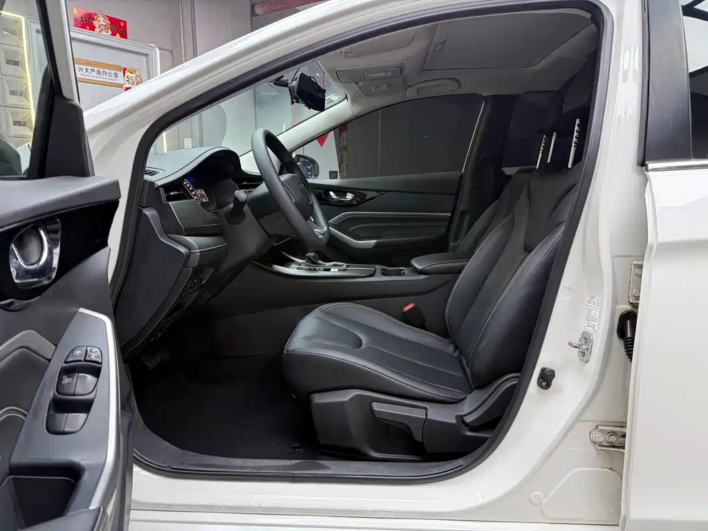 Venucia D60 2021 PLUS 1.6L XL CVT Yueliang Edition купить на сайте DeffCars