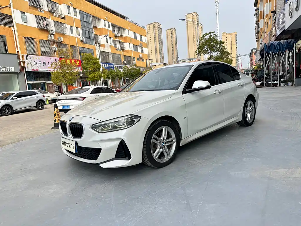 BMW 1 Series 2019 118i M Sports Package купить на сайте DeffCars