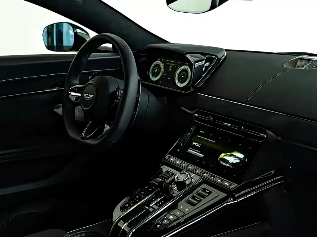 V8 Vantage 2024 4.0T V8 Coupe купить на сайте DeffCars