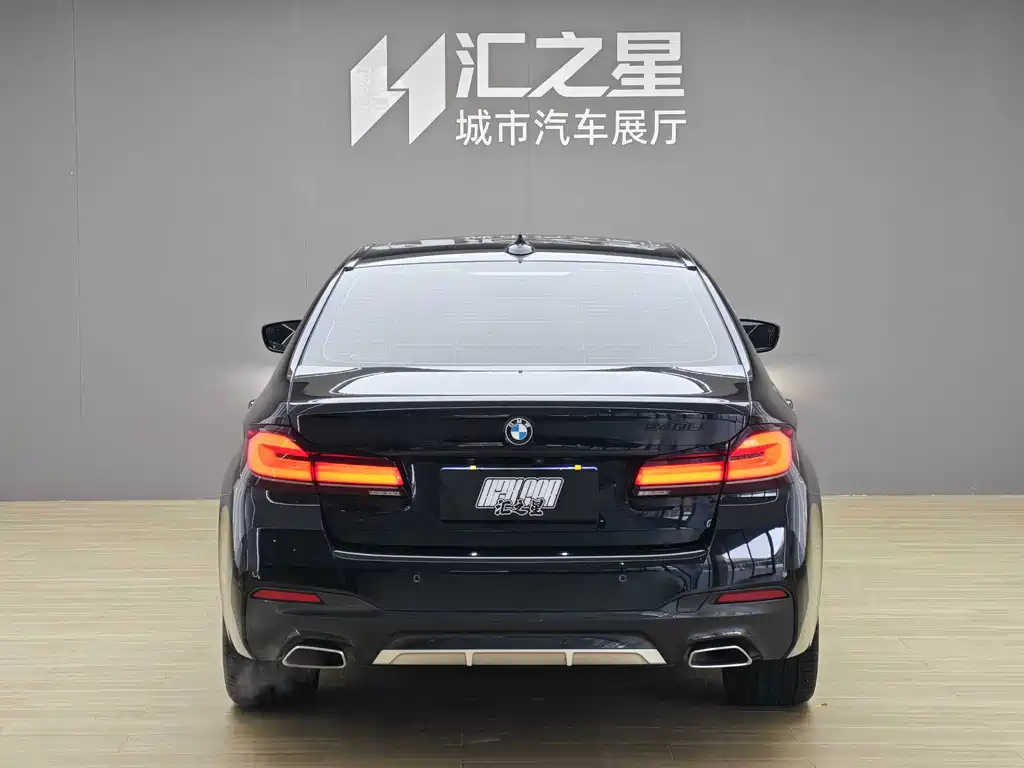 BMW 5 Series 2023 530Li Exclusive M Sports Package купить на сайте DeffCars