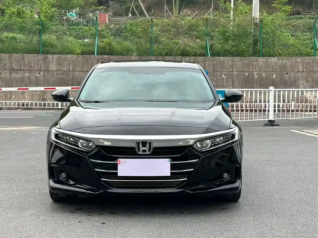 Accord 2022 260TURBO Deluxe Edition купить на сайте DeffCars