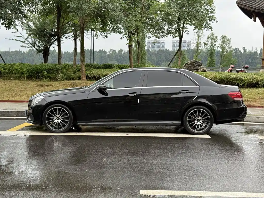 Mercedes-Benz E-Class 2013 E 260 L CGI Fashion Model купить на сайте DeffCars